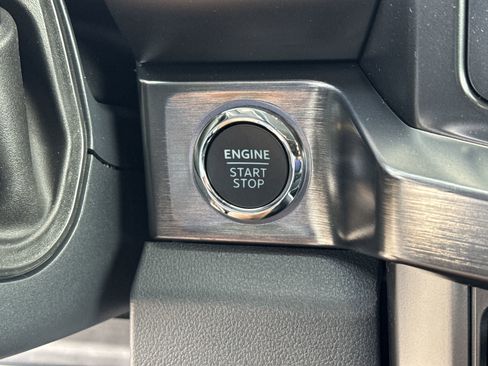 Used 2025 Ford F350 Lariat w/ Chrome Package AWD/4WD image 62