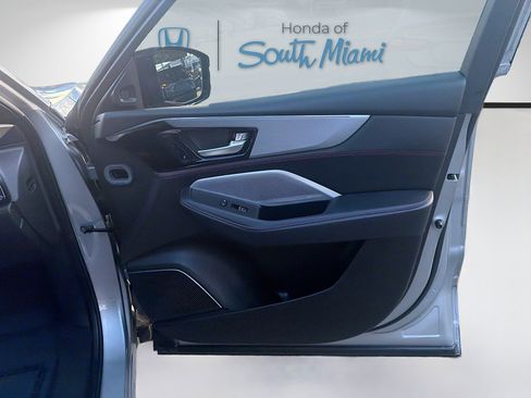 Used 2025 Acura MDX A-Spec image 34