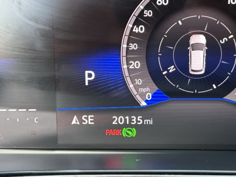 Certified 2024 Volkswagen Taos SE FWD image 26