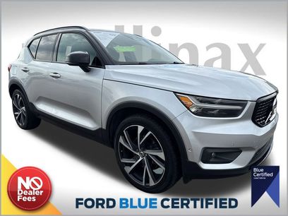 Used 2019 Volvo XC40 T5 R-Design