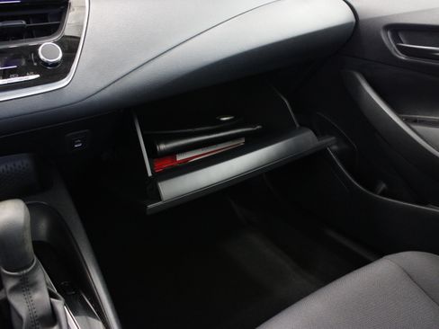 Used 2025 Toyota Corolla LE FWD image 20