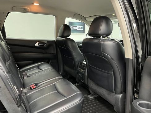 Used 2019 Nissan Pathfinder SL AWD/4WD image 51