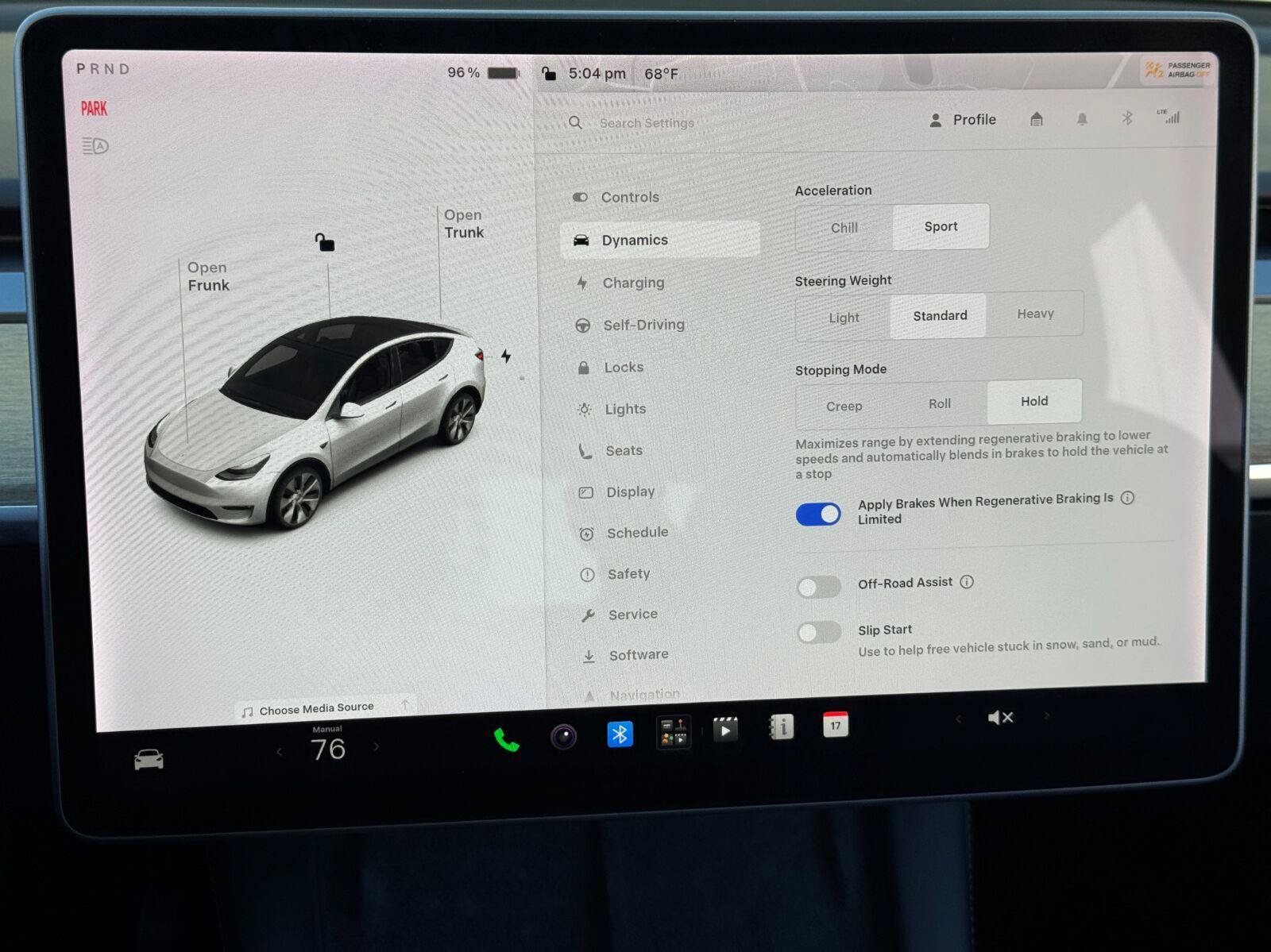 Used 2021 Tesla Model Y Long Range AWD/4WD image 25