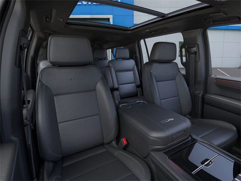 New 2025 GMC Yukon XL Denali w/ Sun & Power Step Package image 16