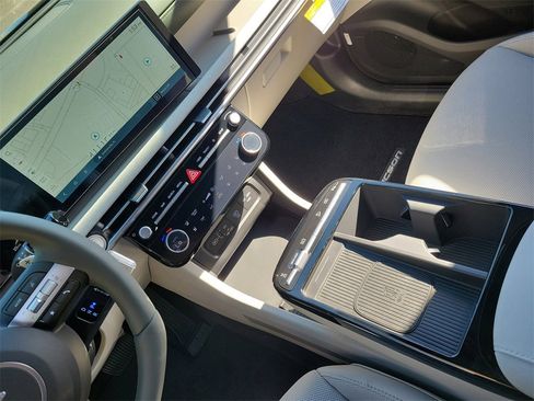 New 2026 Hyundai Tucson Limited w/ Tow & Go Package image 36