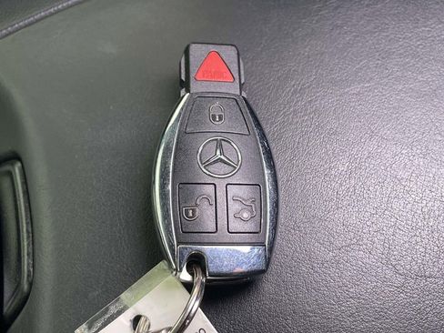 Used 2018 Mercedes-Benz AMG GT Roadster image 37