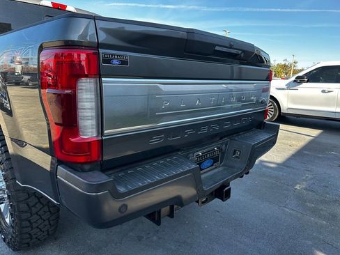 Used 2019 Ford F250 Platinum w/ Platinum Ultimate Package image 19