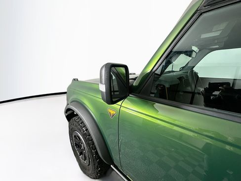 Used 2023 Ford Bronco Badlands image 16