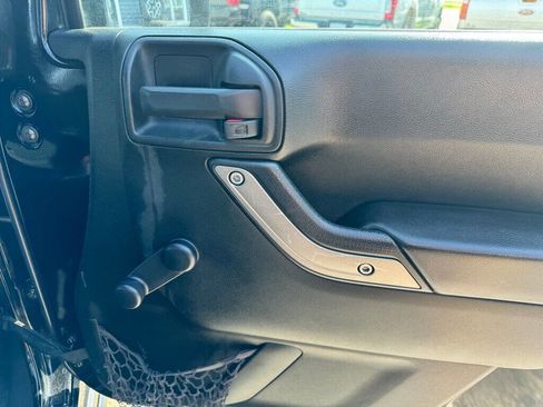 Used 2017 Jeep Wrangler Sport image 56