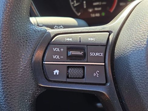 Used 2025 Honda CR-V LX image 23