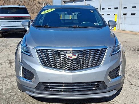 Used 2023 Cadillac XT5 Premium Luxury image 2
