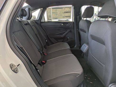 Certified 2025 Volkswagen Jetta Sport FWD image 22