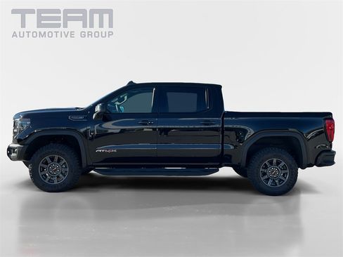 Used 2025 GMC Sierra 1500 AT4X image 4