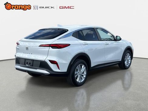 New 2026 Buick Envista Preferred image 3