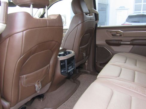Used 2019 RAM 1500 Limited image 16