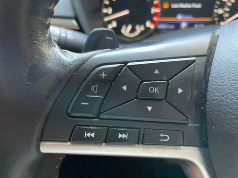 Used 2022 Nissan Altima 2.5 SR w/ Midnight Edition Package image 12