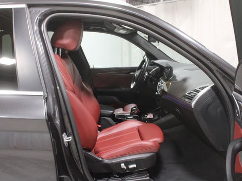 Used 2023 BMW X3 xDrive30i w/ Premium Package AWD/4WD image 4