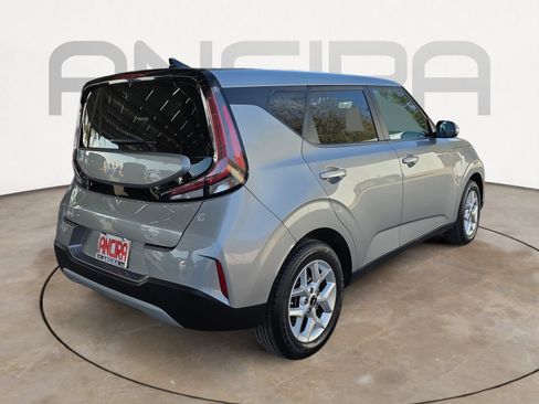 Certified 2024 Kia Soul LX w/ Option Group 015 image 9