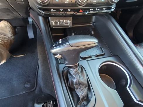 Used 2025 Dodge Durango GT AWD/4WD image 21