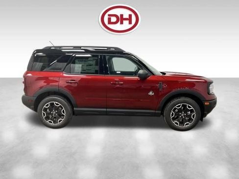 New 2025 Ford Bronco Sport Outer Banks w/ Outer Banks Tech Package+ image 2