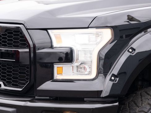 Used 2016 Ford F150 Lariat w/ Equipment Group 502A Luxury AWD/4WD image 23