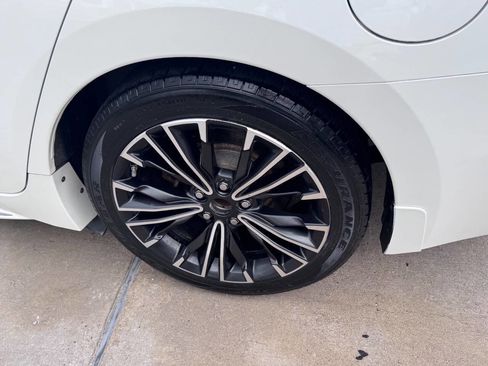 Used 2017 Nissan Maxima Platinum FWD image 16