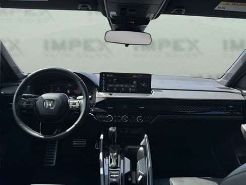 Used 2025 Honda Accord Sport image 13