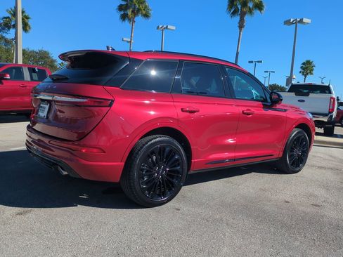 New 2026 Lincoln Corsair Grand Touring image 4