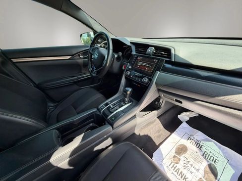 Used 2020 Honda Civic Sport image 13