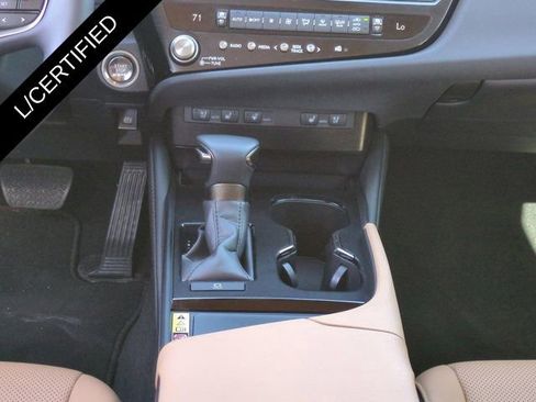 Certified 2023 Lexus ES 350 w/ Premium Package image 18