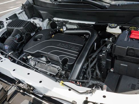 New 2027 Chevrolet Equinox LT AWD/4WD image 7
