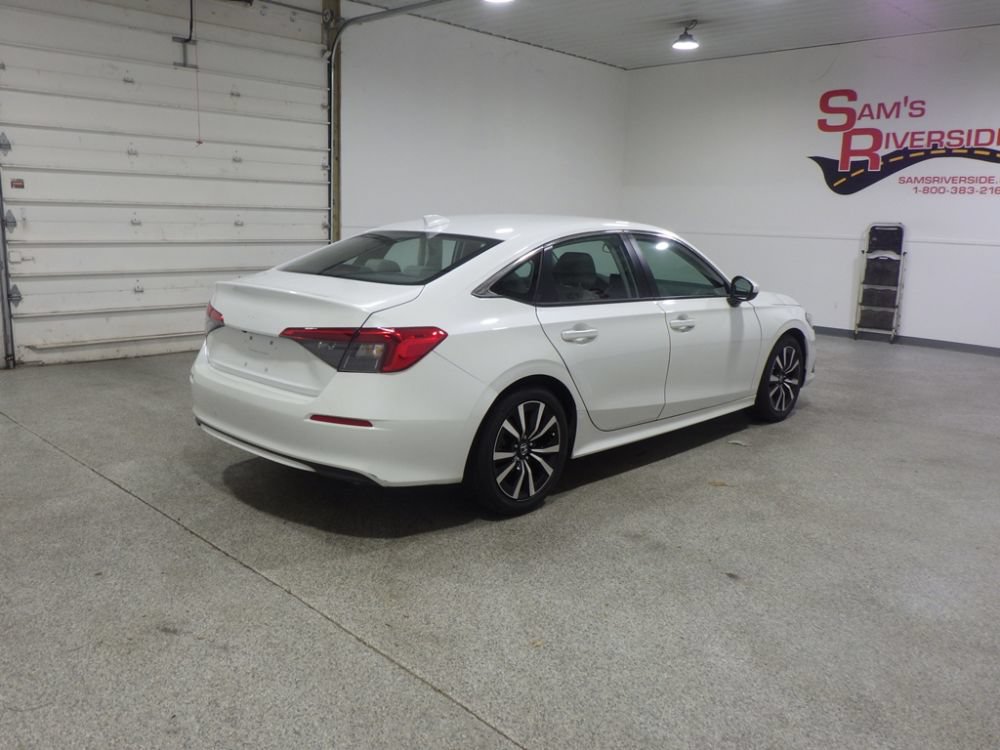 Used 2022 Honda Civic EX image 4