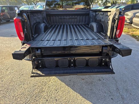 Used 2020 GMC Sierra 2500 Denali w/ Technology Package image 7