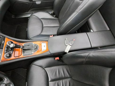 Used 2007 Mercedes-Benz SL 550 image 20