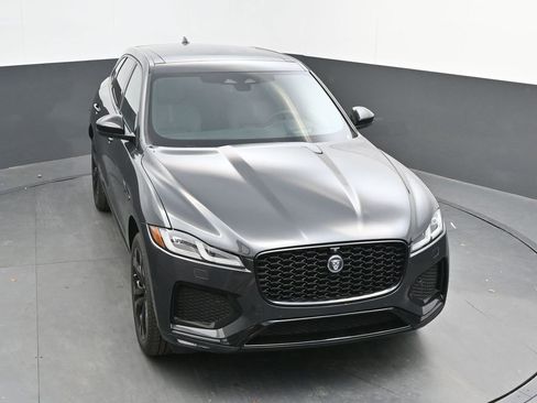 New 2026 Jaguar F-PACE R-Dynamic S image 39