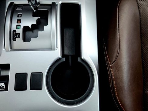 Certified 2018 Toyota 4Runner Limited image 32