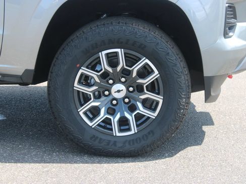 New 2026 Chevrolet Colorado Z71 AWD/4WD image 12