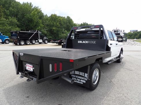 Used 2024 RAM 3500 SLT w/ Quick Order Package 2YG SLT AWD/4WD image 7