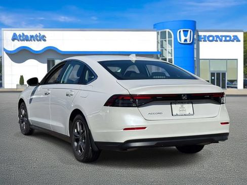 Certified 2023 Honda Accord EX image 6