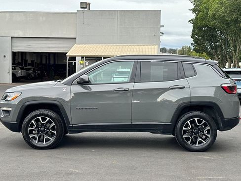 Used 2020 Jeep Compass Trailhawk AWD/4WD image 7