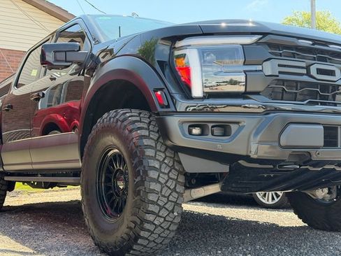 Used 2026 Ford F150 Raptor AWD/4WD image 12