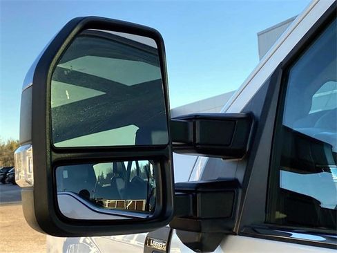 Used 2024 Ford F250 Lariat w/ Lariat Ultimate Package image 37