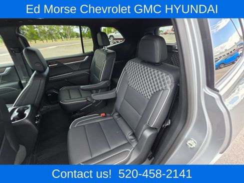 Used 2026 GMC Acadia Denali w/ Super Cruise Package FWD image 13