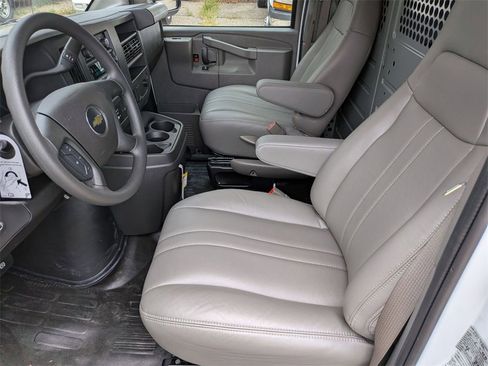 New 2025 Chevrolet Express 2500 w/ Driver Convenience Package image 13