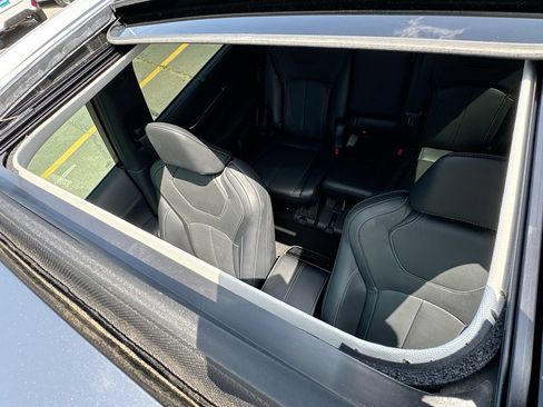 Used 2023 INFINITI QX60 Luxe w/ Cargo Package FWD image 27