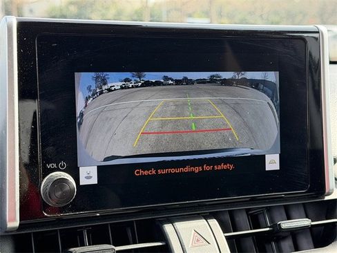 Certified 2024 Toyota RAV4 XLE image 18