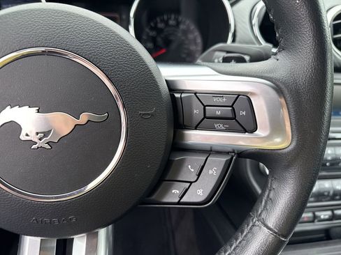 Used 2016 Ford Mustang Coupe w/ Equipment Group 051A RWD image 21