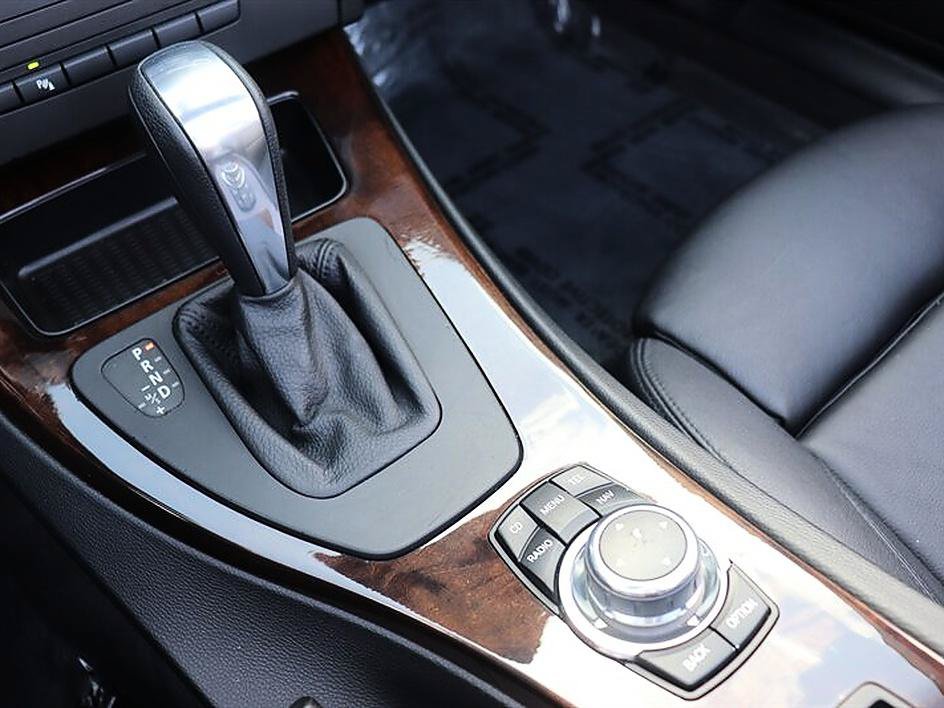 Used 2011 BMW 328i Convertible RWD image 19