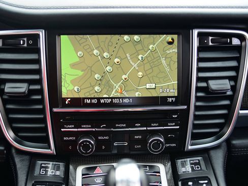 Used 2016 Porsche Panamera Turbo AWD/4WD image 28