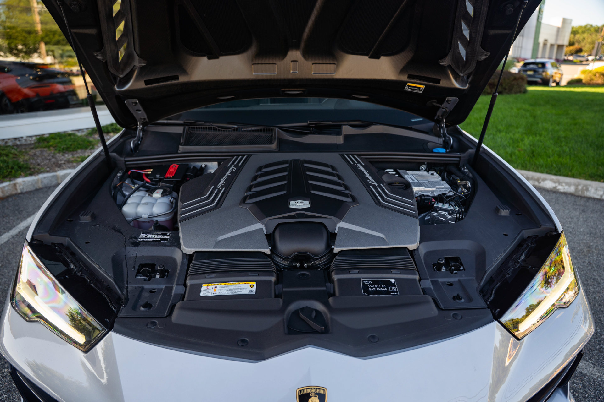 Used 2024 Lamborghini Urus Performante AWD/4WD image 35